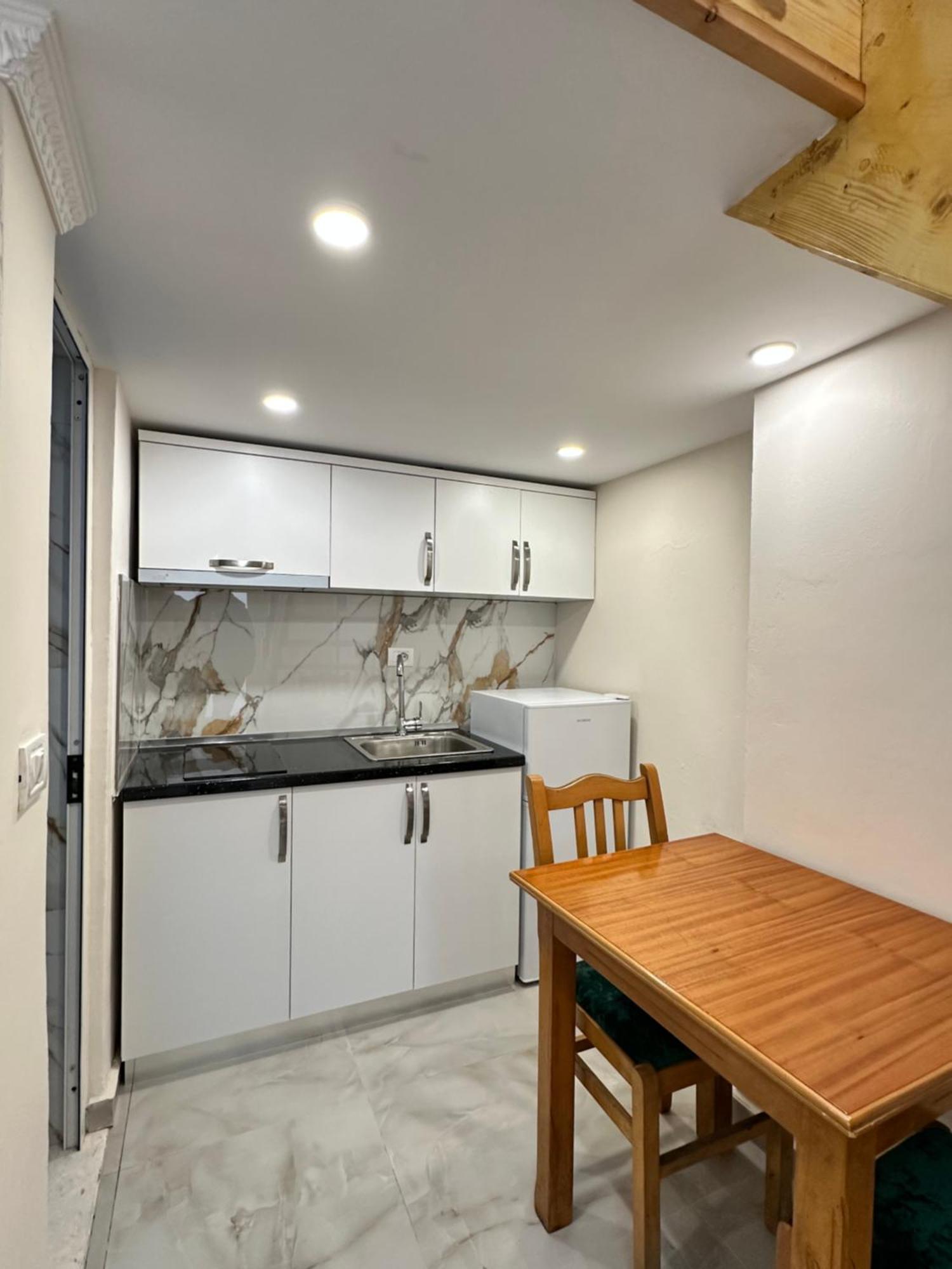 Troy Aparthotel Δυρράχιο Εξωτερικό φωτογραφία