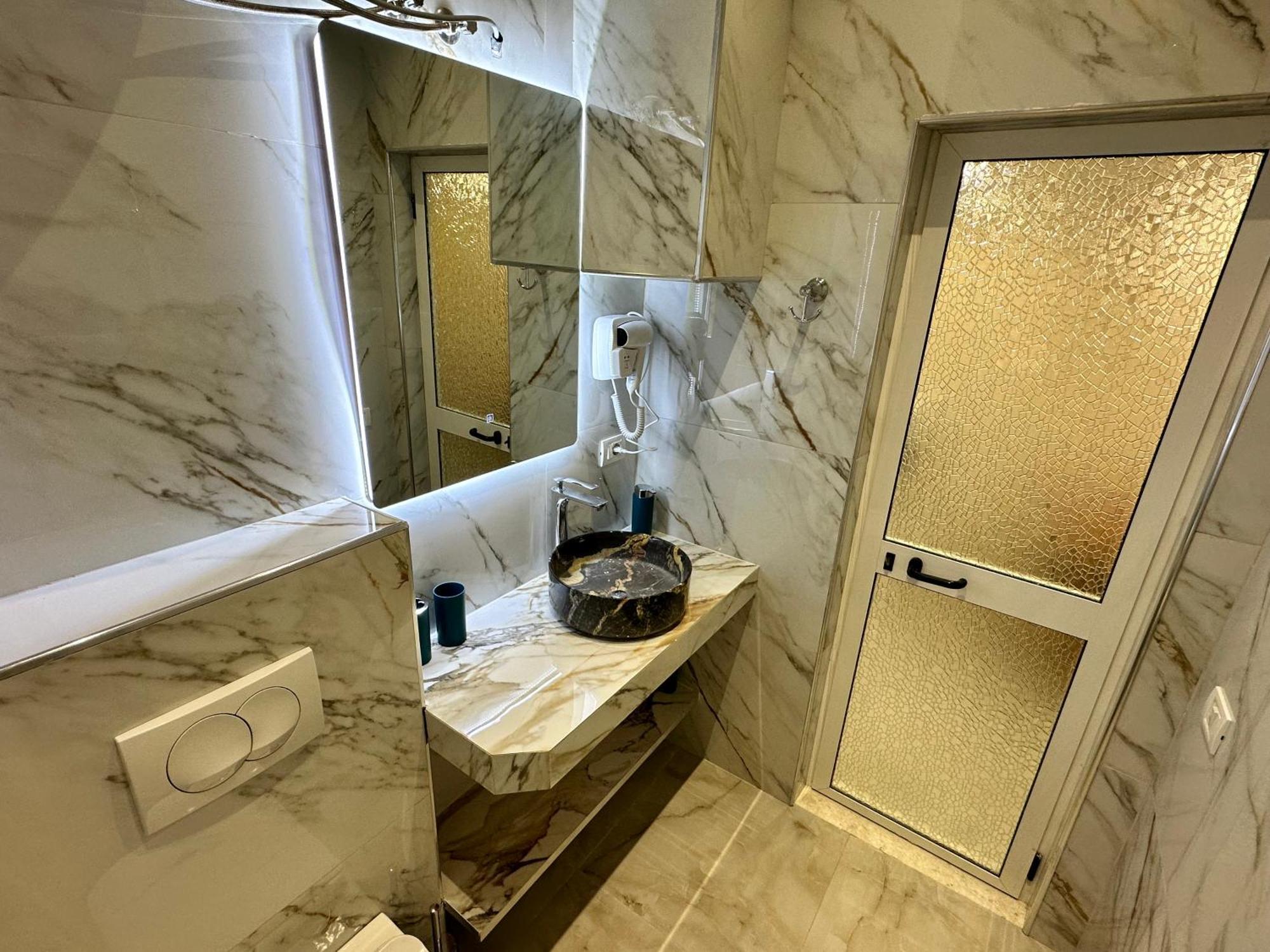 Troy Aparthotel Δυρράχιο Εξωτερικό φωτογραφία