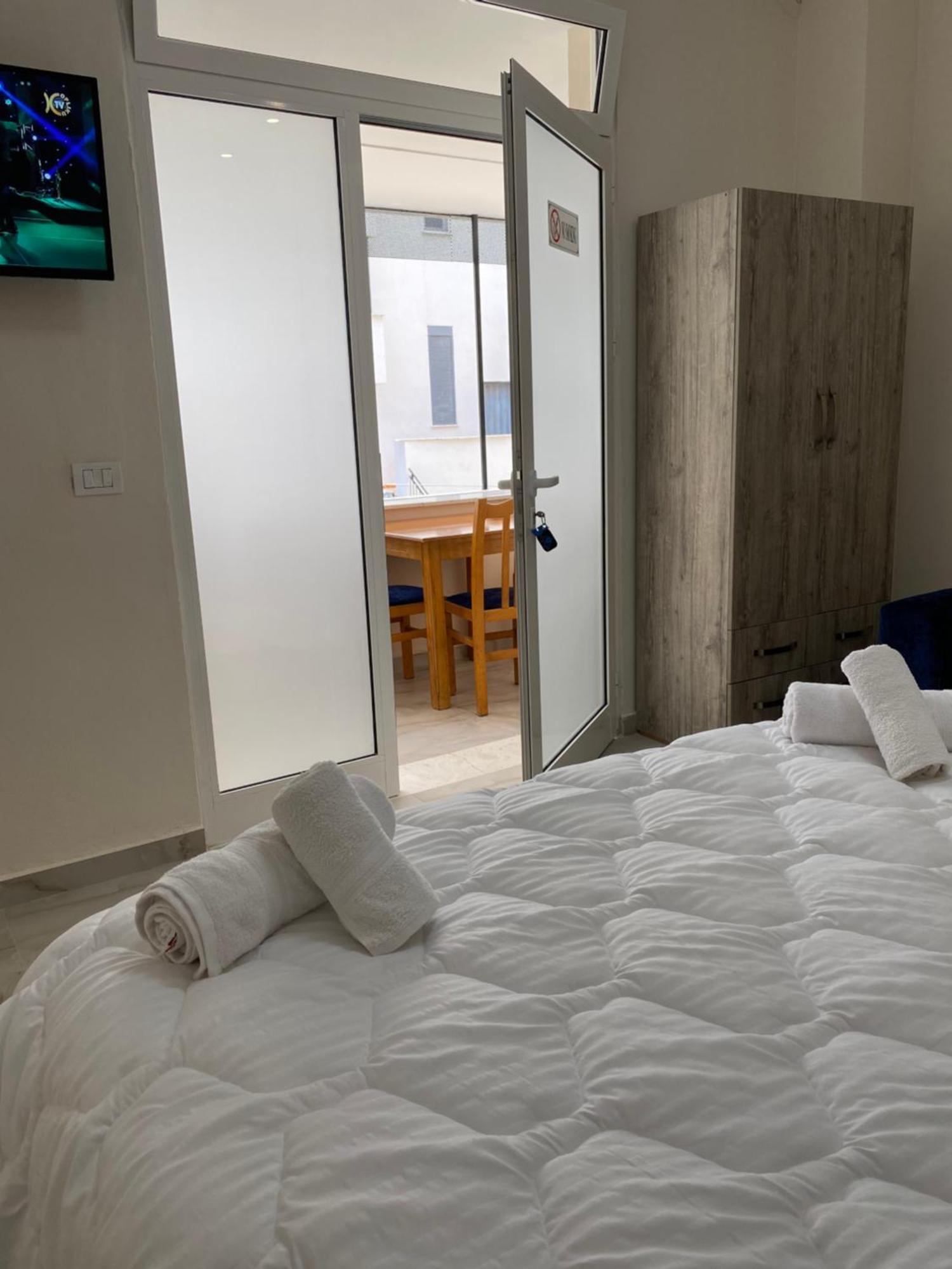 Troy Aparthotel Δυρράχιο Εξωτερικό φωτογραφία